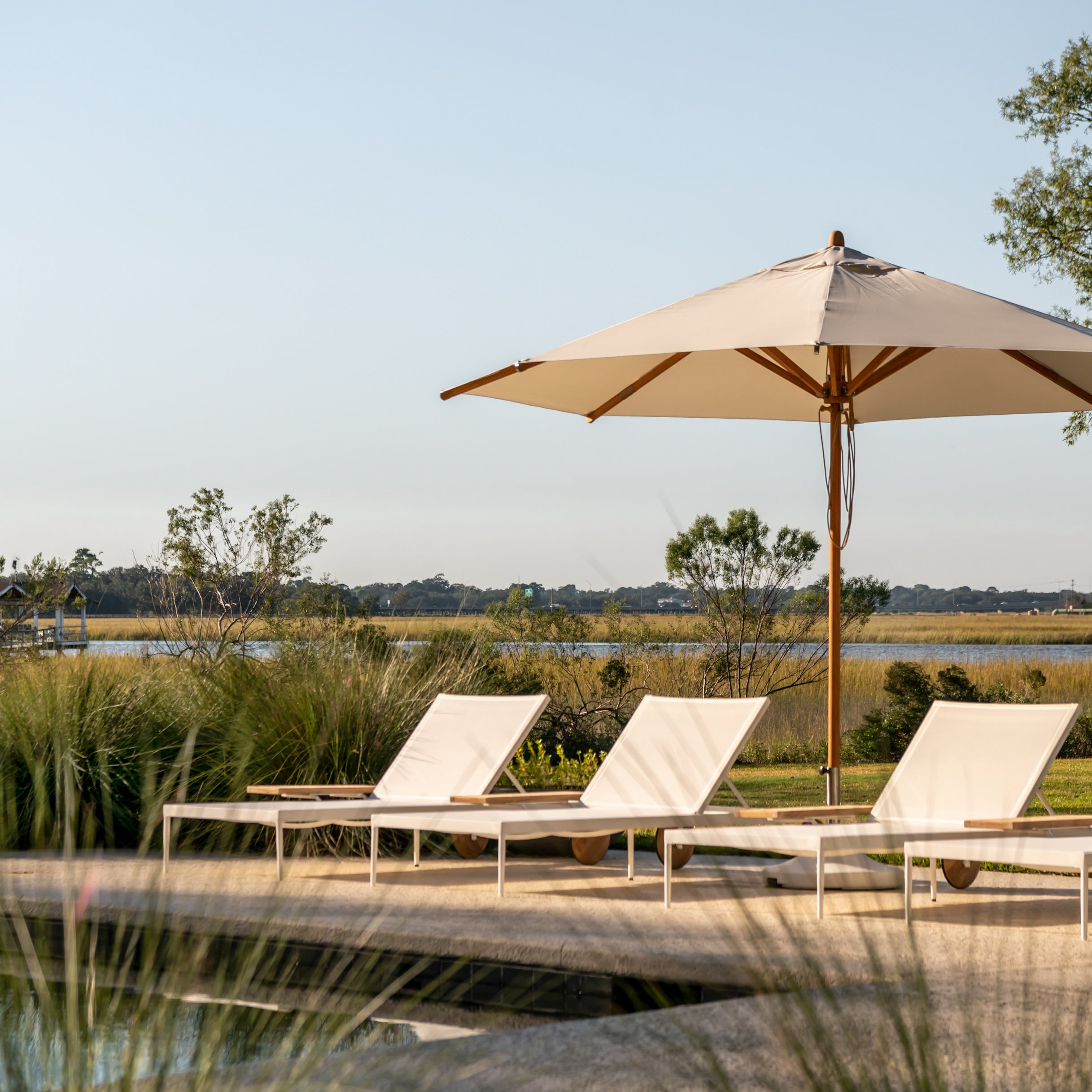 Levante Round Bamboo Umbrella