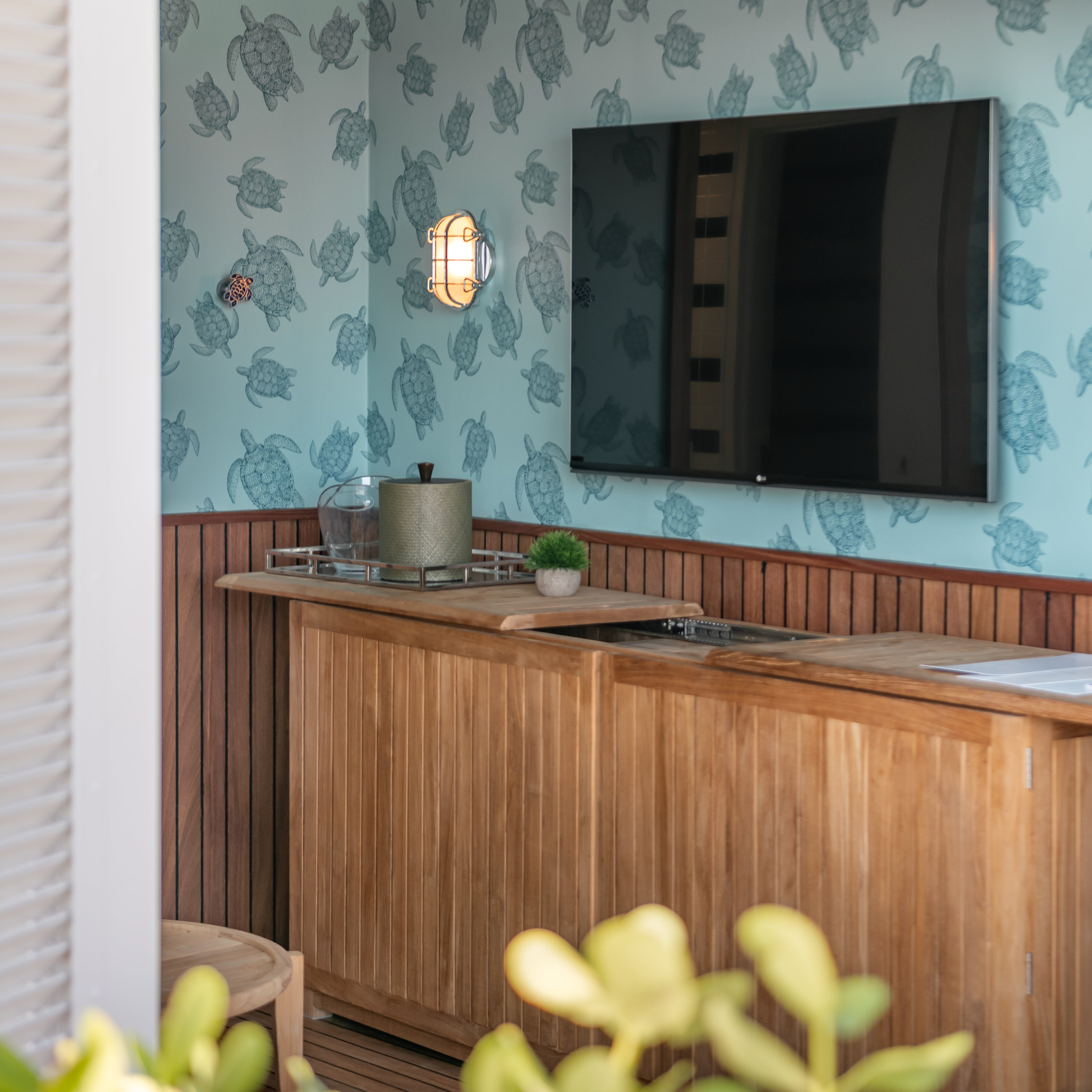 Relax Console Table