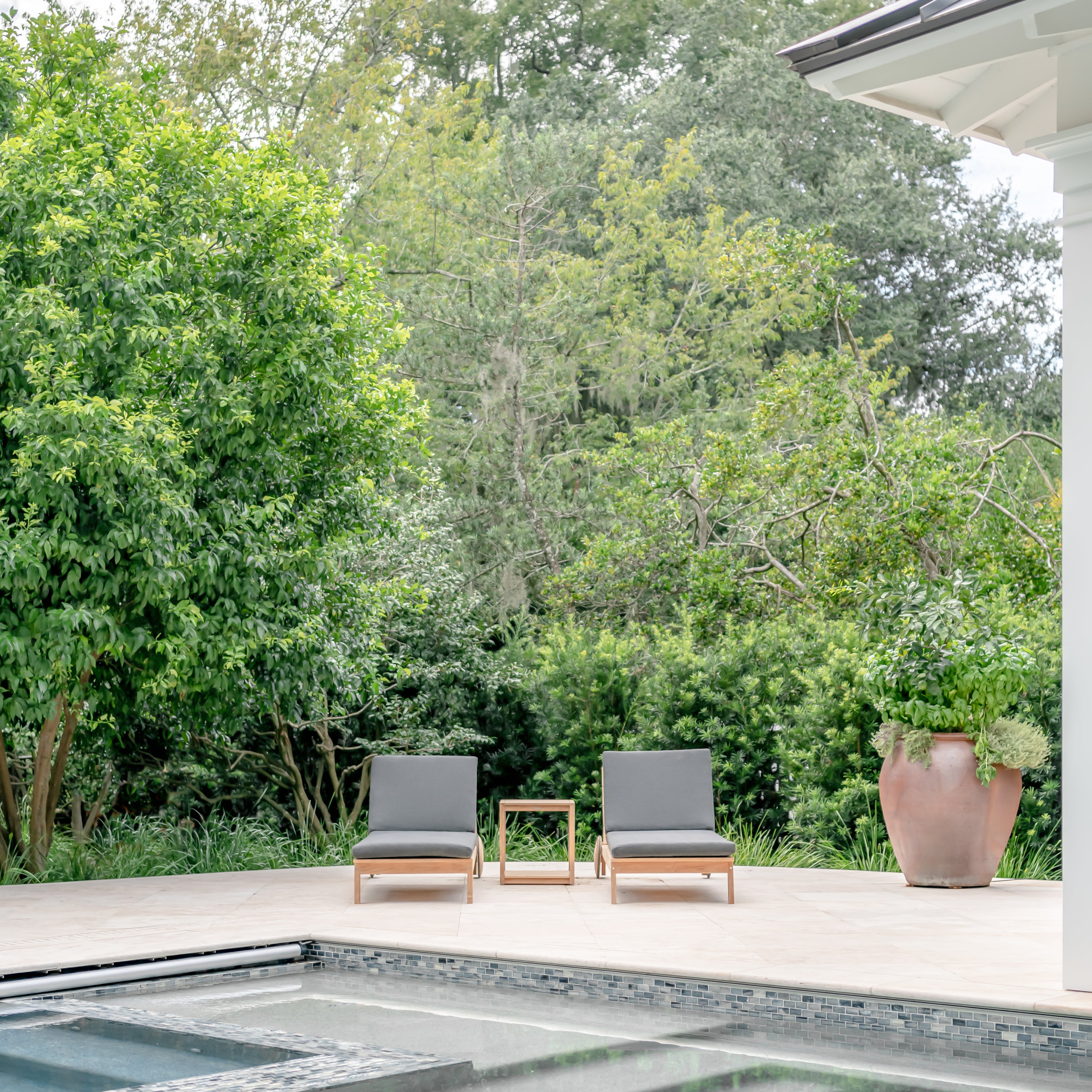 Capri Chaise Lounge