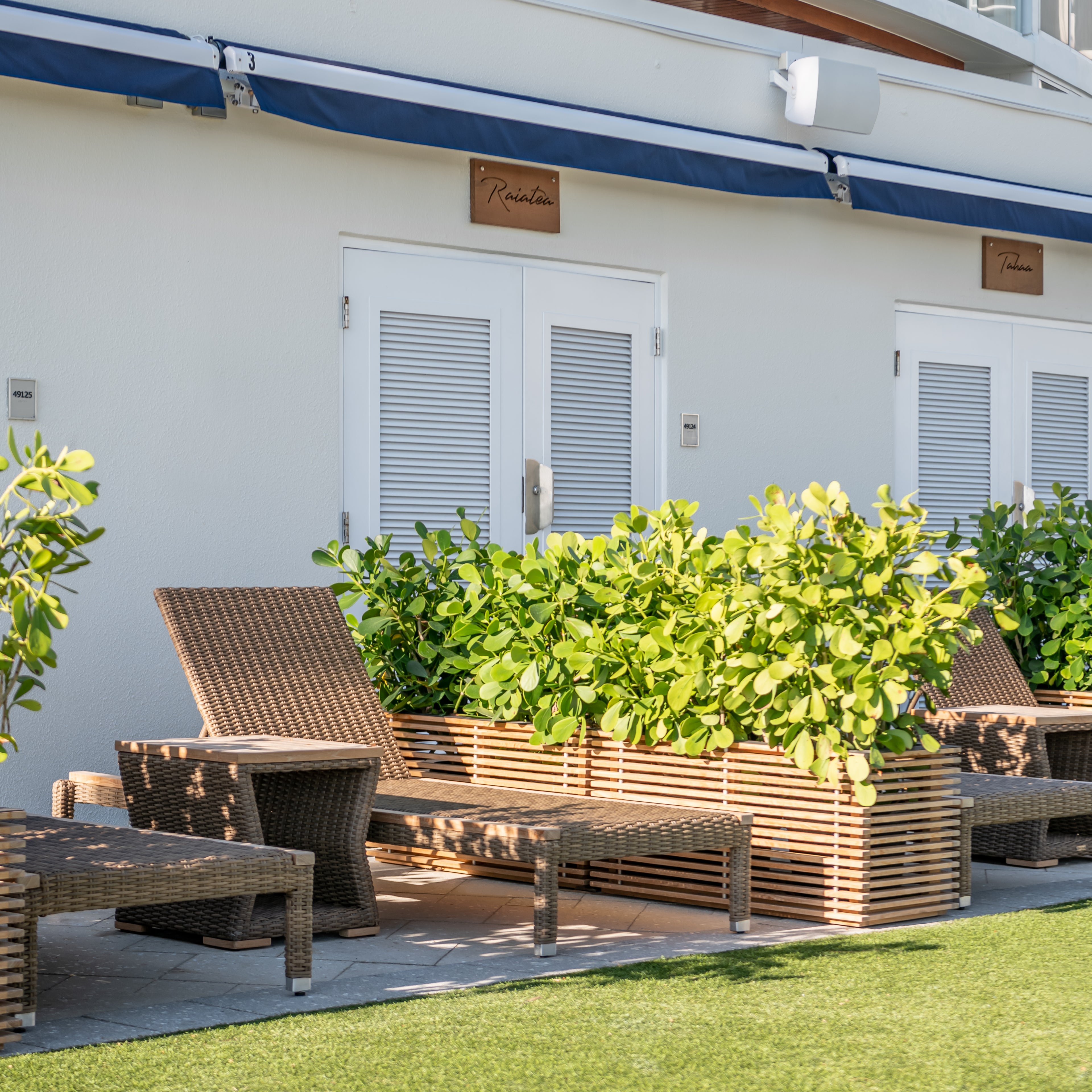 Relax Planter Box