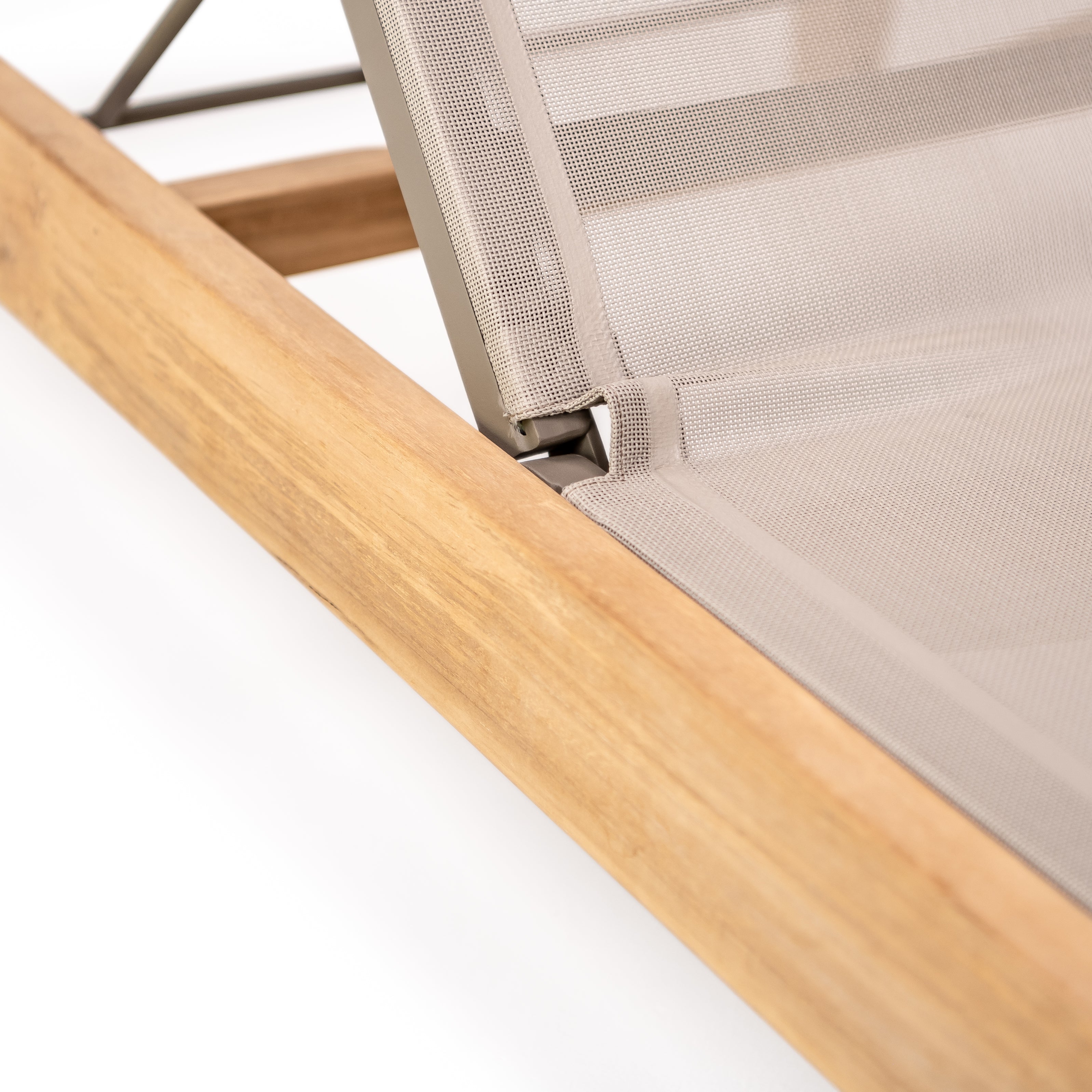 Monday Sling Chaise Lounge